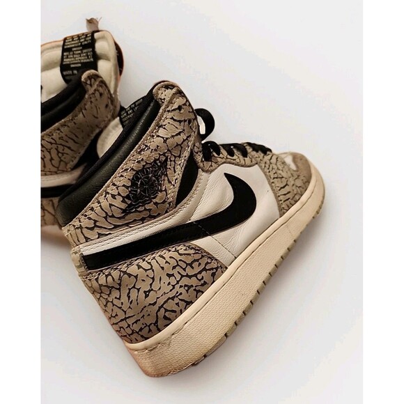 AIR JORDAN Size 5Y - Air Jordan 1 Retro OG High White Cement #FD1437-052 - Picture 11 of 16